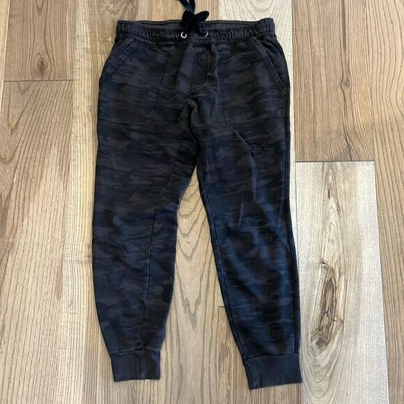 Sanctuary Camo Jogger - Picture 1 of 6